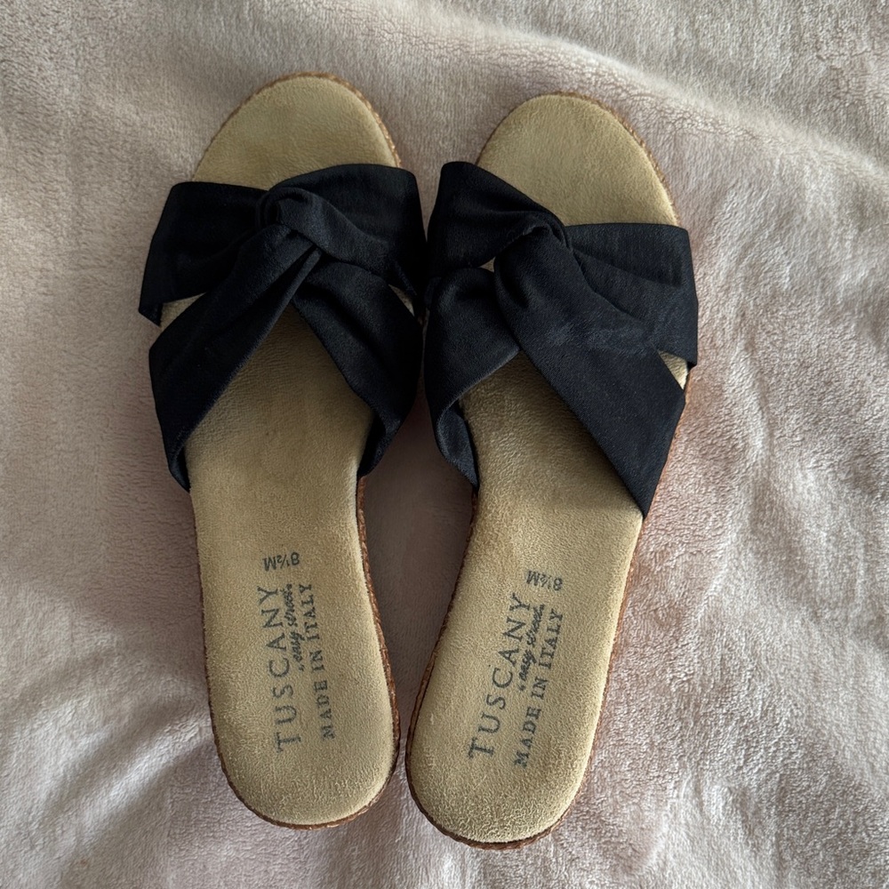 Black Women's Slide Sandals